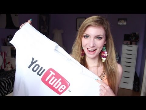vita - Ragazze, me lo avete fatto notare voi haha, questo è il mio 500esimo video!!!!! Festeggiamooooo!!!!!!!! pepepepepepe pepepepepepe pepepepepepe pepeeeee :D Il...