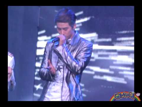 10outof10 - 2012/11/29 Coway 물이 빛나는 밤에... 2PM TaecYeon 10 out of 10 http://assataec.com.