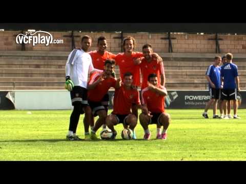 VALENCIA CF: DESCUBRE A LOS MIEMBROS DEL EQUIPO GANADOR EN EL ENTRENAMIENTO DEL MIÉRCOLES VALENCIA CF: DESCUBRE A LOS MIEMBROS DEL EQUIPO GANADOR EN EL ENTRENAMIENTO DEL MIÉRCOLES