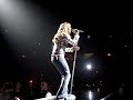 CARRIE UNDERWOOD SINGING GUNS N ROSES CHARLOTTESVILLE, VA