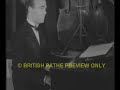 http://www.oldjazzvideos.com
sydney kyte and his orchestra. filmed by british plathe in the 1920's / 30's.