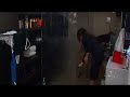 Nadia mag de wc schoonmaakken