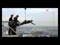 Shah Rukh Khan's 300 feet jump from building in Berlin for Don 2