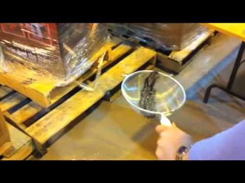 how to apply rustoleum leak seal