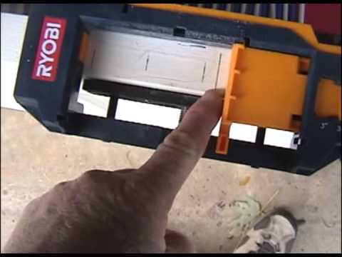 how to hinge a door