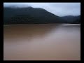 Imágenes del embalse de La Lancha (río Jándula) en el Parque Natural de la Sierra de Andújar, al 100% de su capacidad y eliminado exceso de agua por los aliviaderos de la presa, grabadas en la tarde del 13 de enero de 2009.