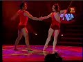 Cristian Ocaranza y Paola Hartley - Pas De Deux (rojo chile)
