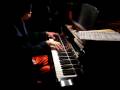 videos de Beethoven's Moonlight Sonata... Blindfolded!!! =P