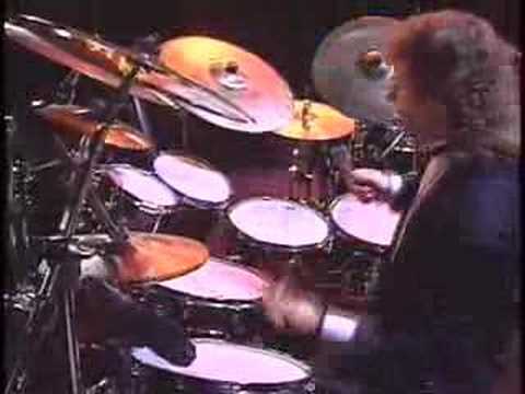 YouTube: Vinnie Colaiuta