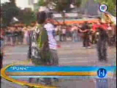 Emos vs Punk en México