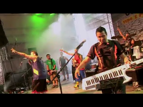 Che Sudaka en Rumania.