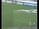 world football stars showing their amazing skills by playing the ball through between the legs of an opponent player... نجوم العالم فى كرة القدم ومهاراتهم الرهيبة فى تلبيس الكبارى
