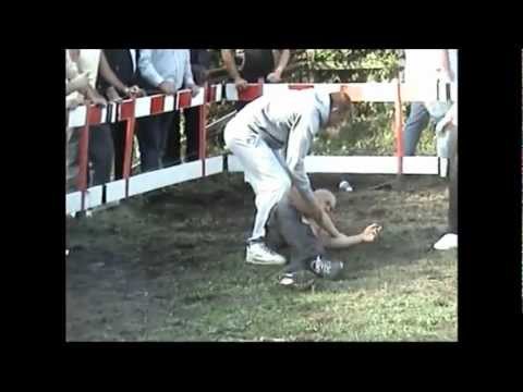 Knuckle - Very quick end in a field rage fight!