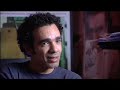 Como é que pode o Rei do Suingue ser condenado ao ostracismo por falta de jogo de cintura?! Pois é...esse é o paradoxo que marcou a vida de um dos maiores artistas da música brasileira: Wilson Simonal. 
