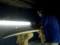 felipe souto fazendo uma prancha de surf, mais uma bala. felipe souto fazendo uma prancha de surf, mais uma bala.