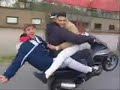 Wheelie Rwina Wheelie Rwina