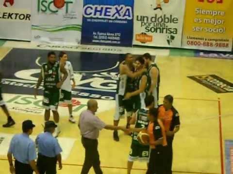 Atenas 81 - 78 Quilmes