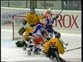 3. semifinaalissa 2001 Tappara pudottaa Ilveksen pronssiotteluun Jussi Tarvaisen jatkoaikamaalilla. Ilves johti ottelua toisen erän jälkeen 0-2, mutta sen jälkeen materiaaliero alkoi todellakin näkymään.