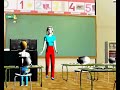Ejemplos del programa Virtual TDAH, programa para el diagnóstico de dèficit de atención por hiperactividad (TDAH) con realidad virtual. Realiza tareas de atención sostenida visuales y auditivas con o sin distractores. ... TDAH Virtual realidad 
