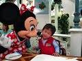 Minnie Mouse has so much fun dining with Desmond Minnie Mouse has so much fun dining with Desmond