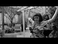 Celebrity (1998) - How to do a blow-job