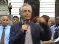 Gabeira discursa em ato contra tortura de jornalistas