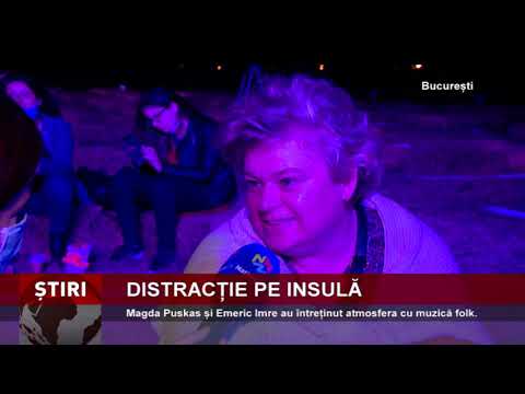 Magda Puskas și Emeric Imre au întreținut atmosfera cu muzică folk