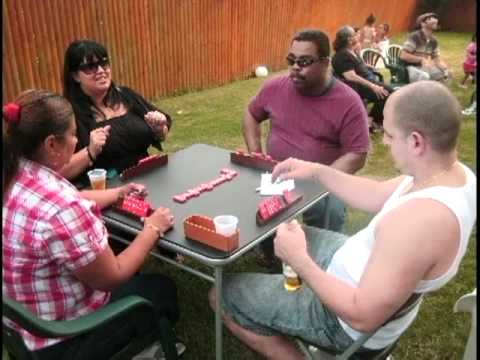 game dominoes