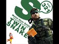蛇、無音、ダンボールにて、スネークと。 - メタルギアソリッド