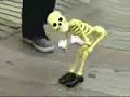 Jackass-Scheletro ballerino
