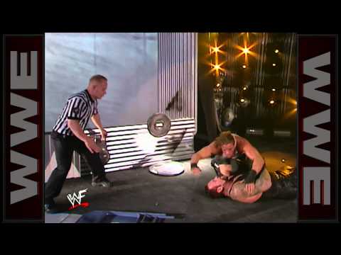 Rob Van Dam vs. The Undertaker: Hardcore Championship Match - Vengeance 2001