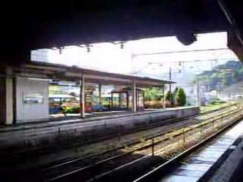 篠山口駅にて 113系 普通電車 福知山行き入線