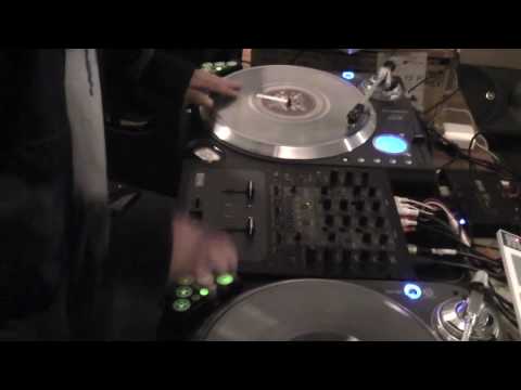 JFB first look at Novation Dicer