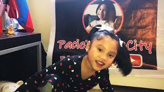 PacieInTheCity goes to the New York Hall of Science with her classmate!! #nysci