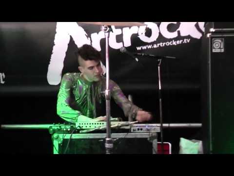 Live Music Show - Maria and the Mirrors