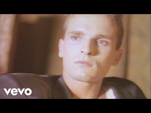 Sevilla - Music video by Miguel Bosé performing Sevilla (Videoclip). (C) 1984 Sony Music Entertainment Inc.