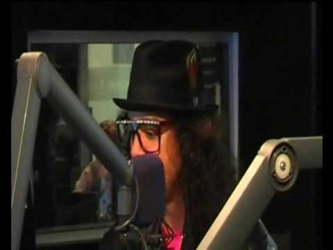 morning madhouse - Those crazy Californians Redfoo & Sky Blu drinking vodka in studio, talking about naked band meetings and trying to score a kiwi! Check out http://theedge.co.nz.