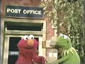 Classic Sesame Street - Elmo "helps" Kermit with something