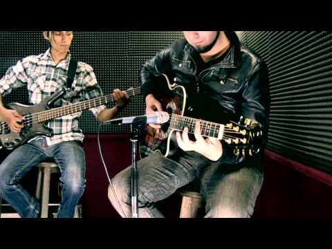 Cross the Line - Acustic Session Cross the Line - Acustic Session