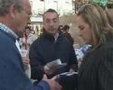14/02/08 huelva// cinta castillo ha realizado un reparto de material informativo en el mercado de el carmen.

enlace para la descarga de la noticia

http://www.myotherdrive.com/directory/968.414111.23012008.52956.0067dy


las instrucciones las encontrareis en la seccion de boletines.

podeis encontrar el manual de descarga en formato pdf en la siguiente direccion:

http://www.vthpro.com/download/videos/manual.pdf