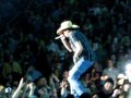 Jason Aldean covering Bryan Adams' "Heaven" Toledo 030511