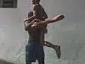 bater dançando?