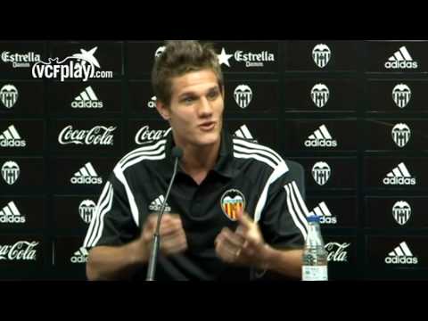 Valencia CF: Zuculini: 'Hice toda la fuerza posible para llegar al Valencia CF'