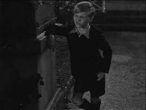Rare Charles Laughton footage (part ...