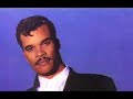 wow! wow! wow! classic 80's soul! probably the best soul track of the 80's! goosebump's when the intro starts!! dont miss this!!