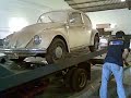 VW Carocha a Por No Reboque