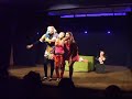 A casa das 4 Amigas! Momento dança
