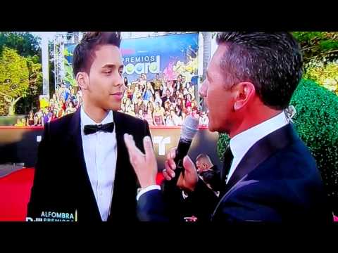 Entrevista Prince Royce @ alfombra Roja BillBoards (2012) -