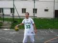 YwO a Koli, basketball
