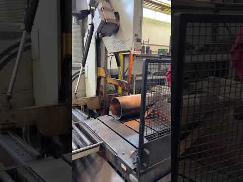 HYD-MECH V-25APC Vertical Band Saws | ListingHippo (1)